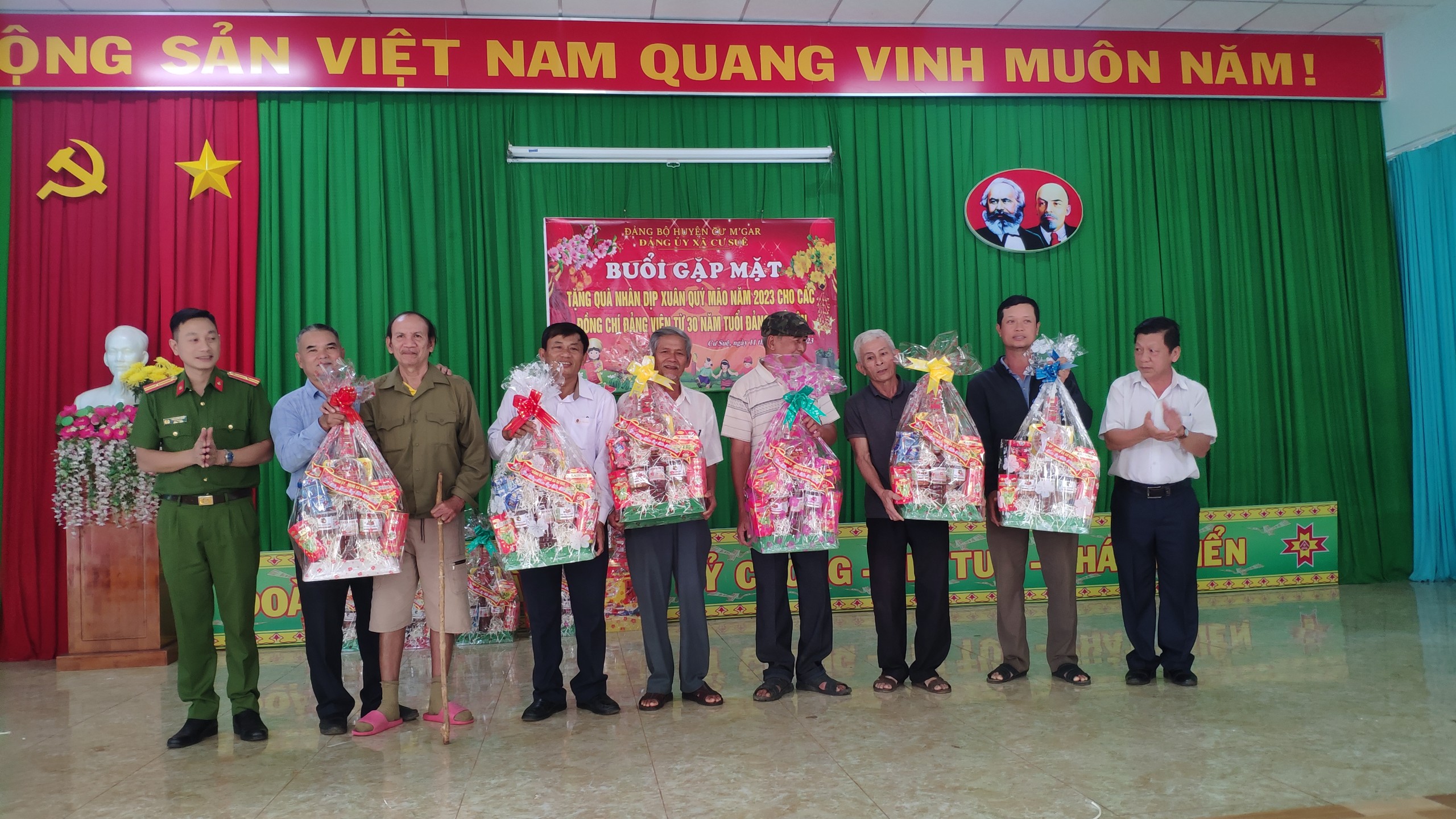 30 nam tuoi dang 03
